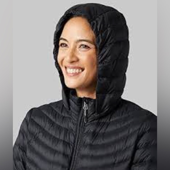 32 degrees lightweight puffer with hood - Picture 2 of 9